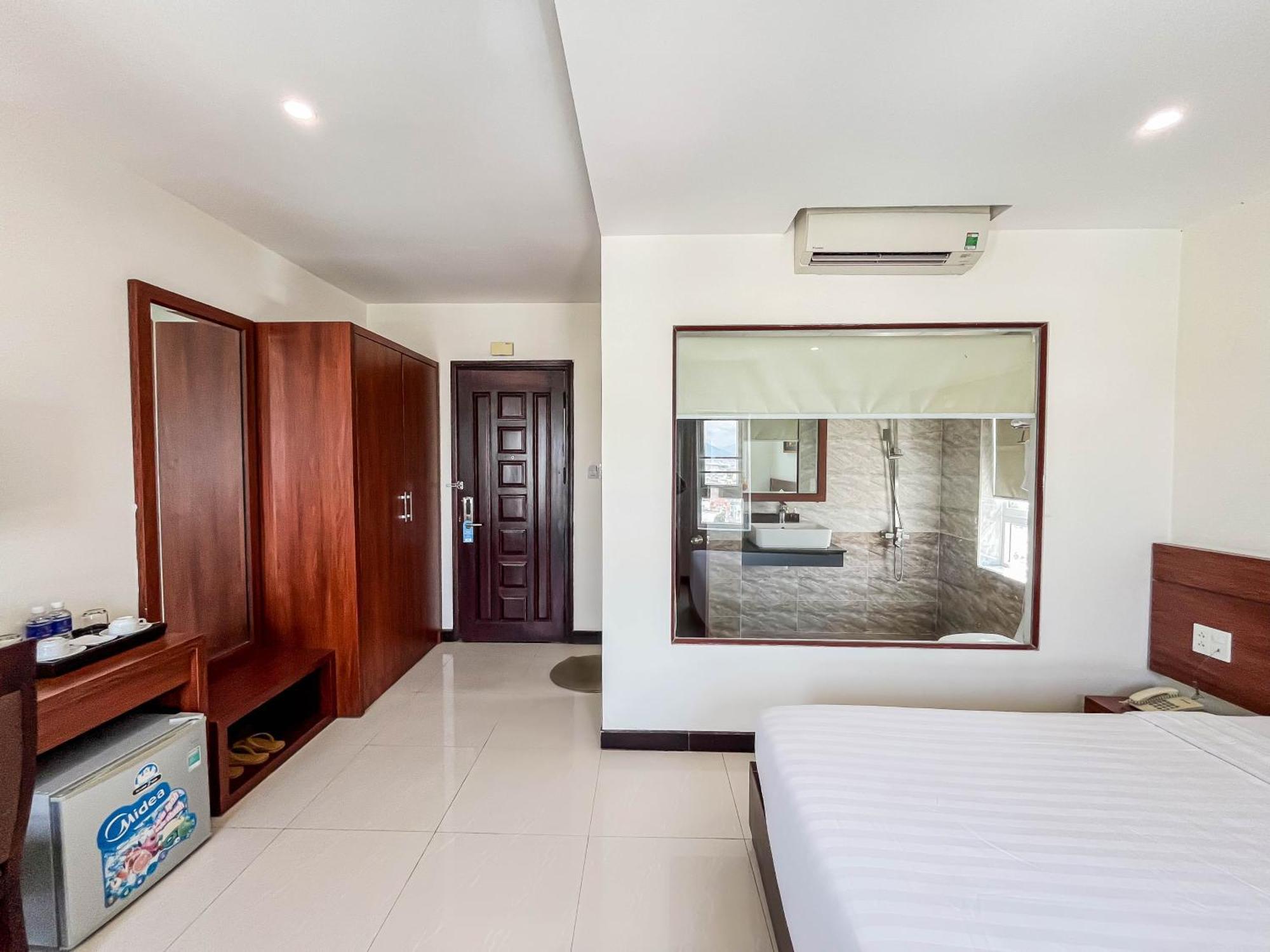 Quoc Cuong Hotel & Apartment Danang By Haviland Esterno foto