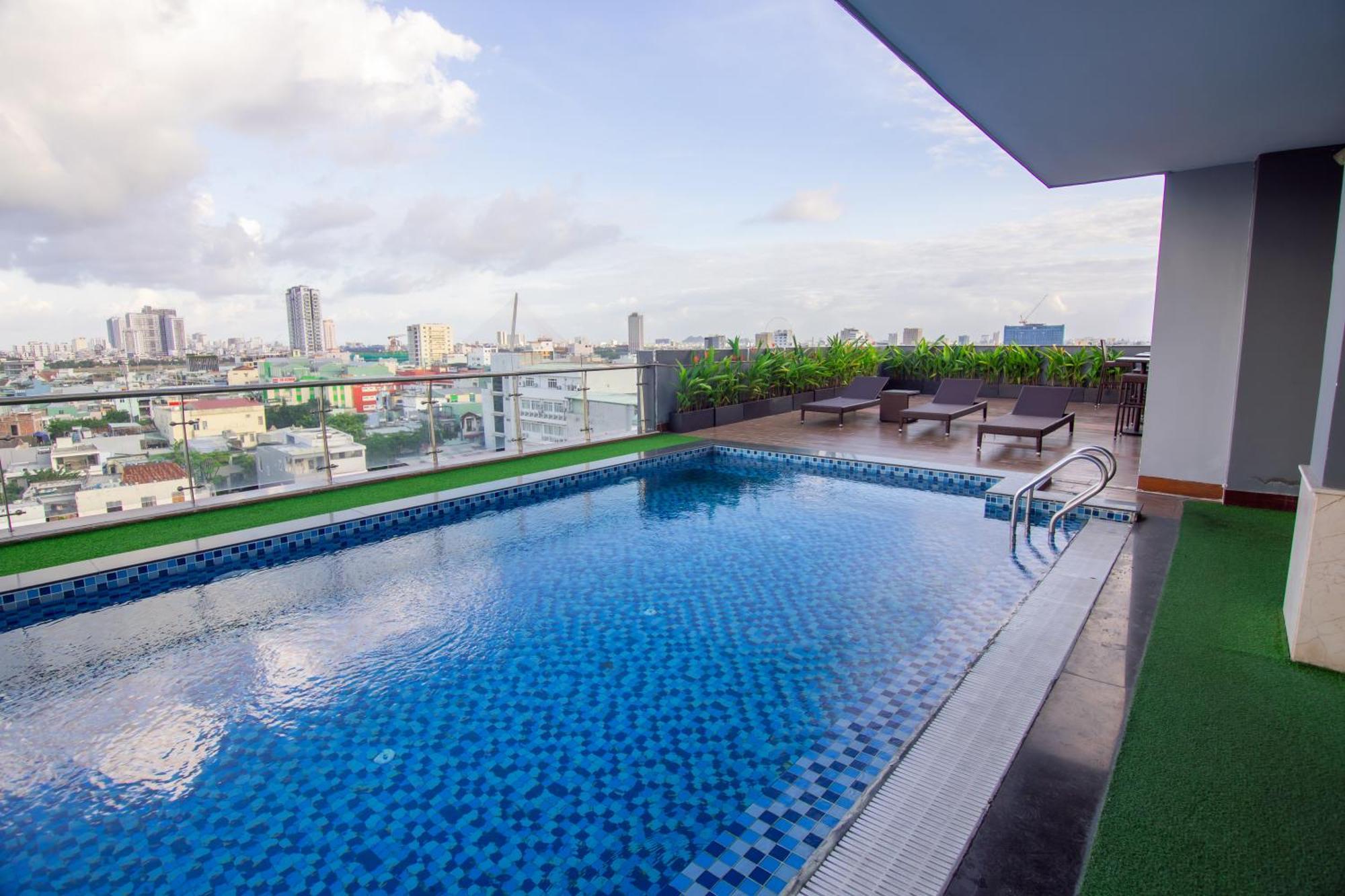 Quoc Cuong Hotel & Apartment Danang By Haviland Esterno foto